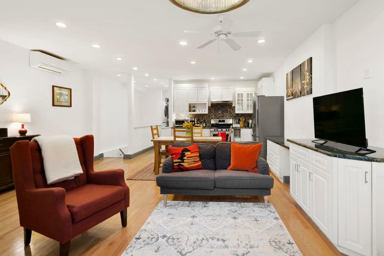 2-Bedroom In Upper West Side, Private Entrance New York Exterior foto