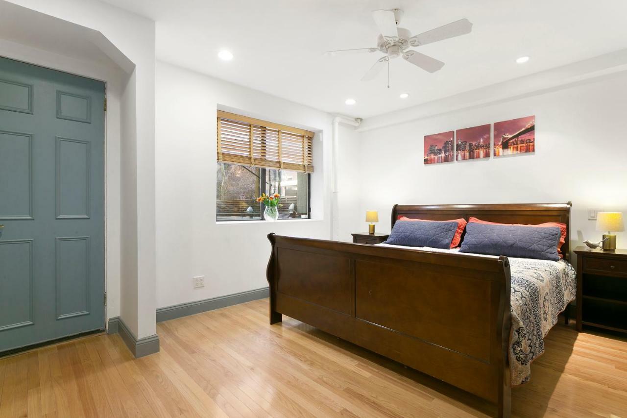 2-Bedroom In Upper West Side, Private Entrance New York Exterior foto